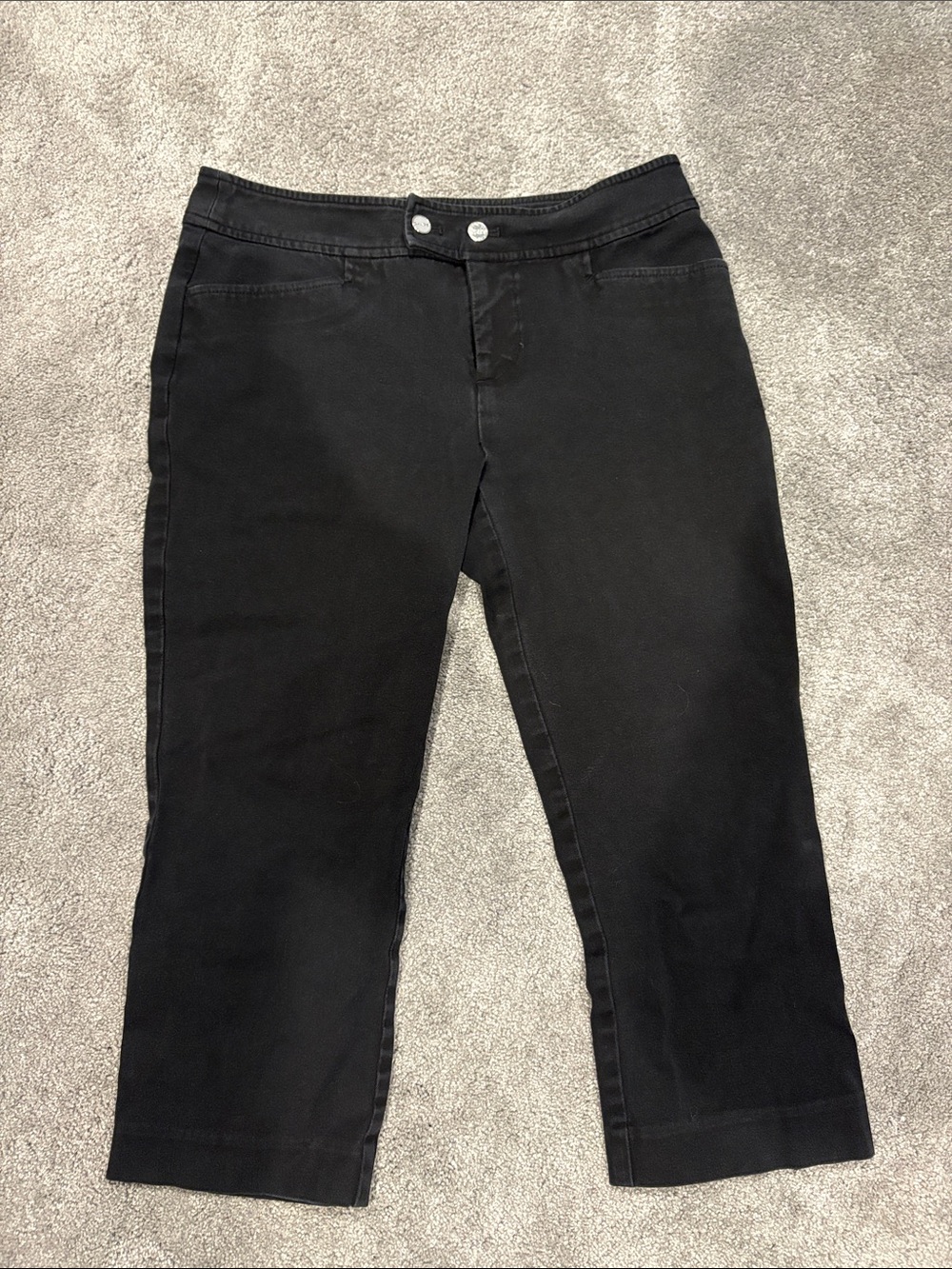 Chaps Black Cropped Slim Capri Jeans